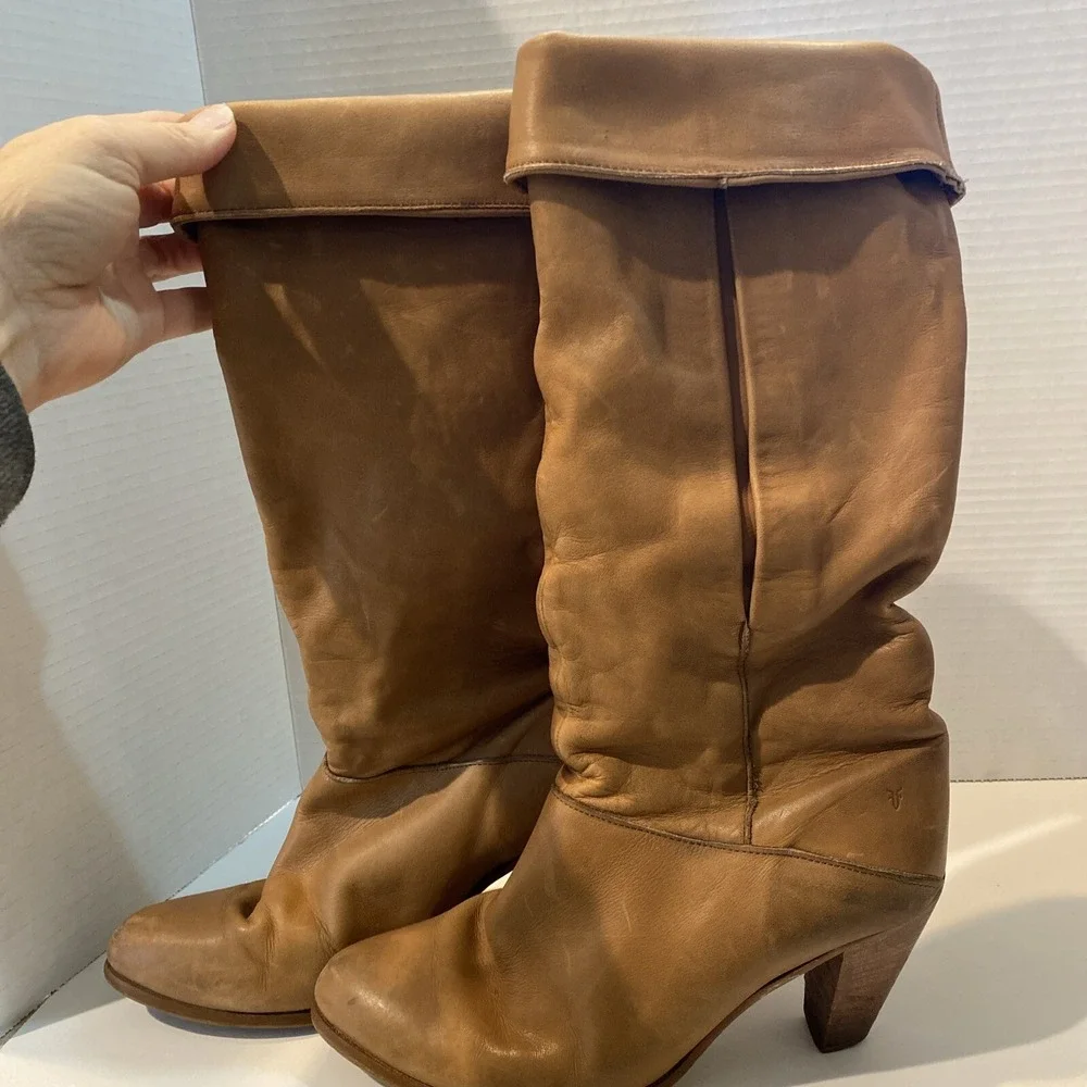 VTG Frye Women's Tan Leather Campus Boots Tall Riding Heeled‎ 8.5 Fold Over Cuff